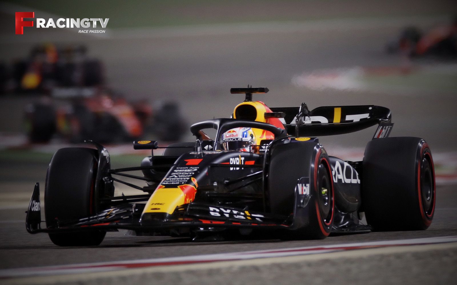 RED BULL DOMINA, FERRARI DELUDE, ALONSO GRAFFIA